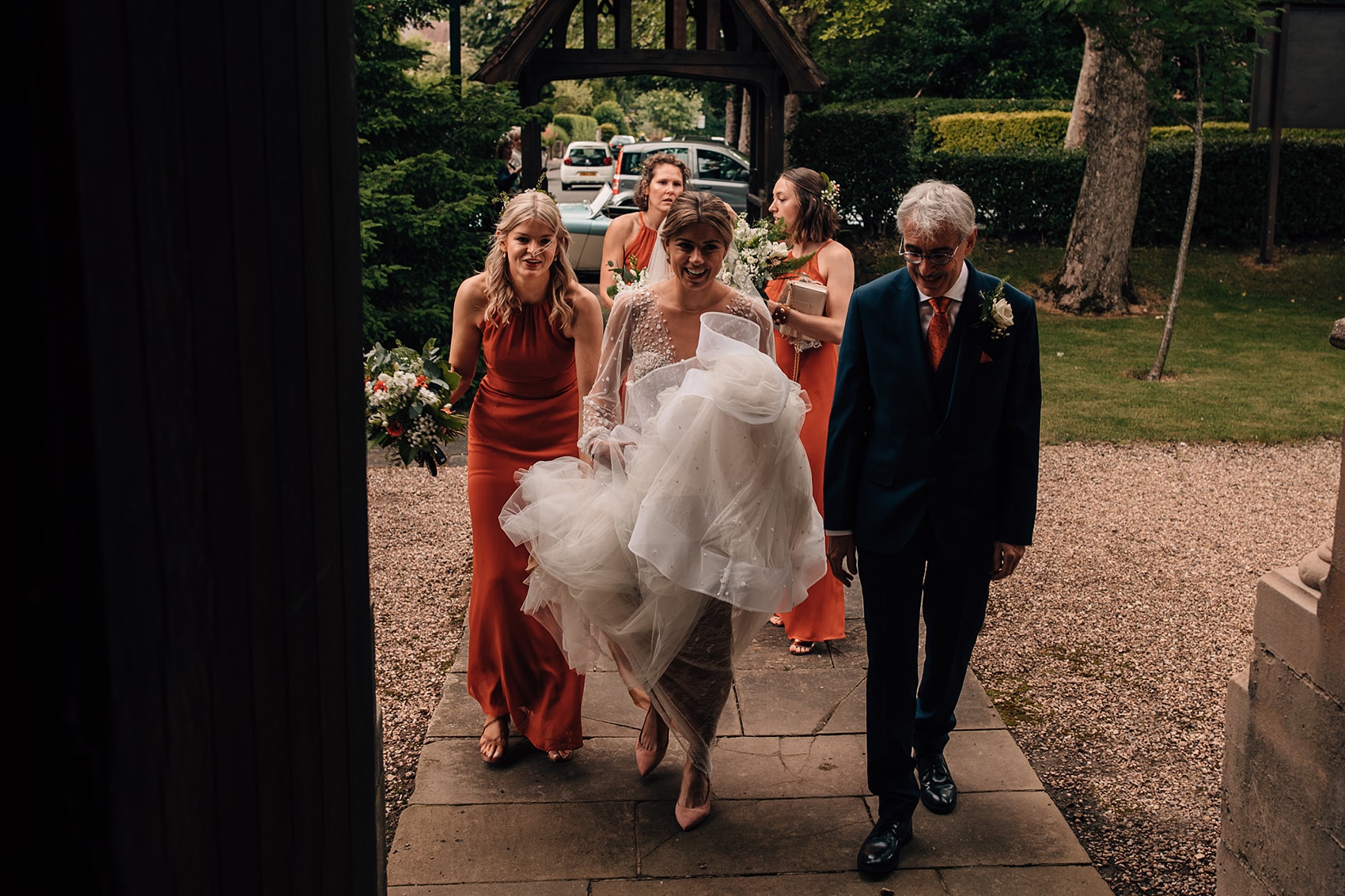 documentary wedding photography brides arrival
