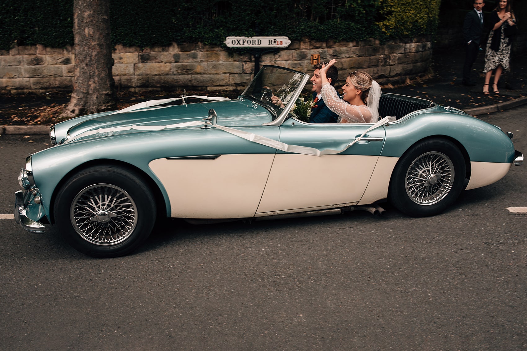 documentary wedding photography vintage wedding car